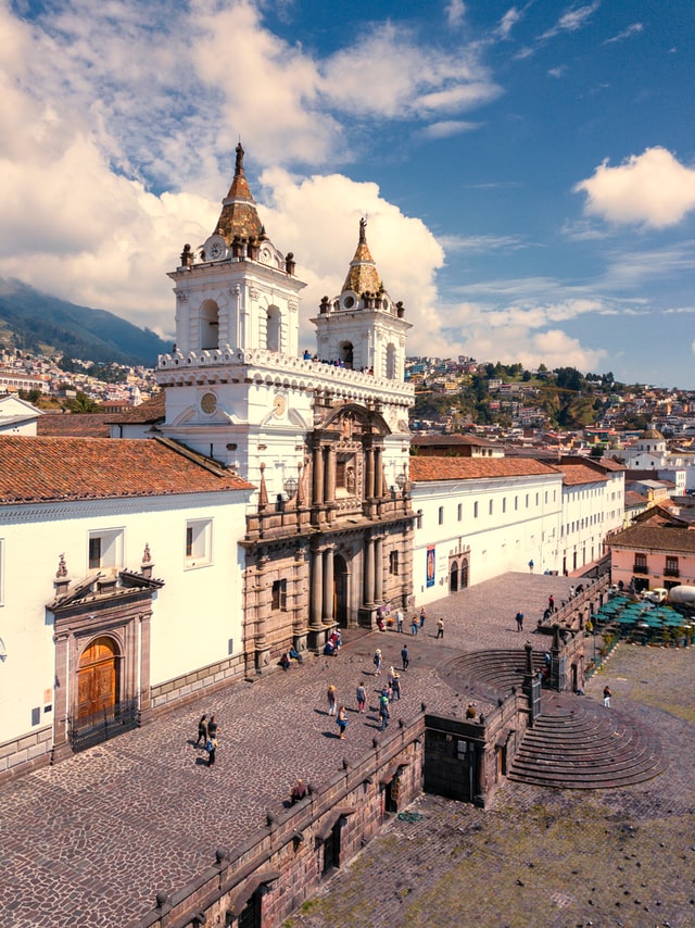 ecuador toll free